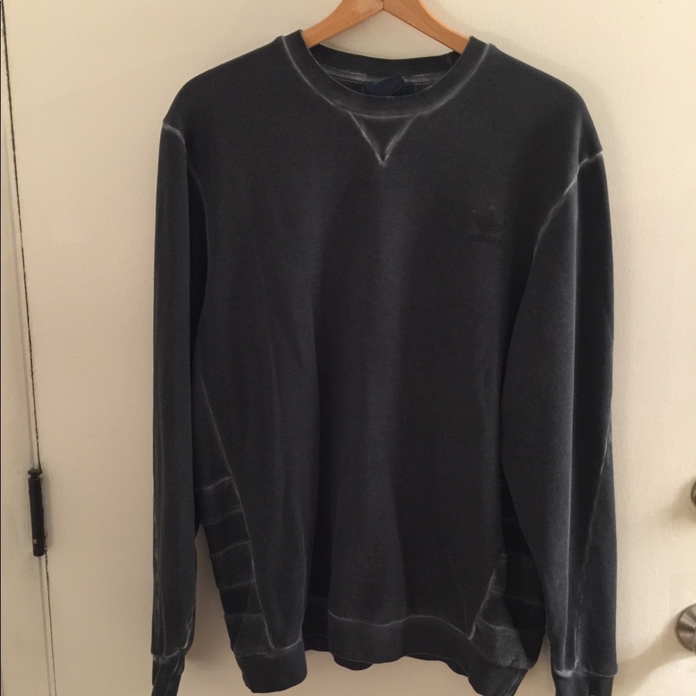 Adidas sweatshirt size Large!